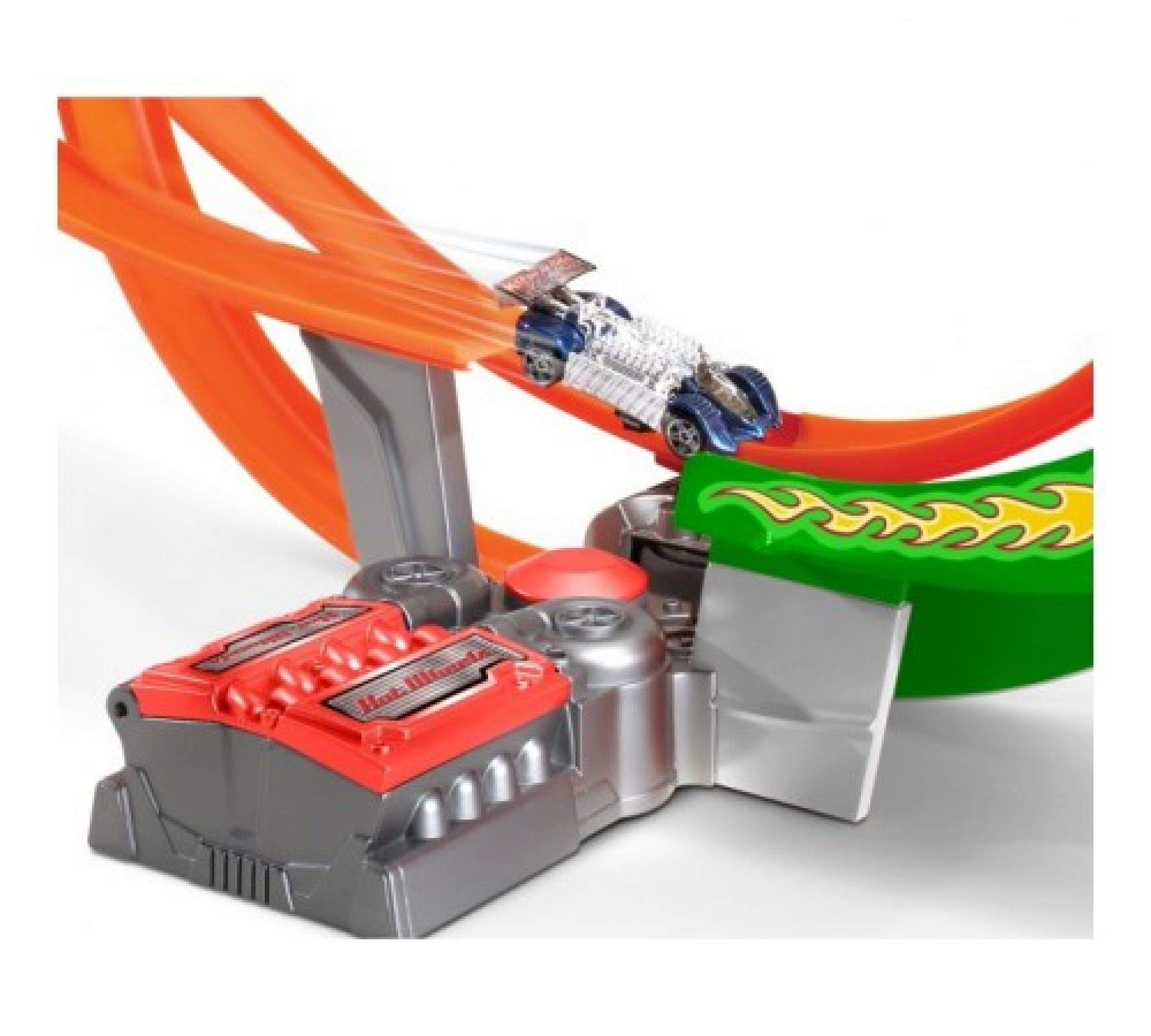 Hot wheels power wheels. Hot Wheels fcf18 автотрек. Трек хот Вилс Безумный Форсаж. Hot Wheels набор Форсаж fcf18 игровой. Набор игровой hot Wheels автотрек экшн Безумный Форсаж.